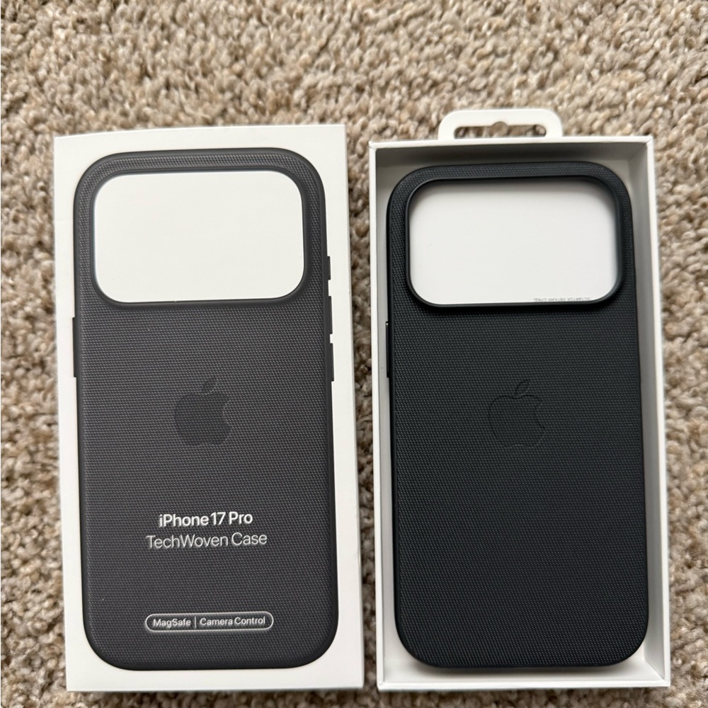 Apple iPhone 17 Pro TechWoven Case - Dark Gray